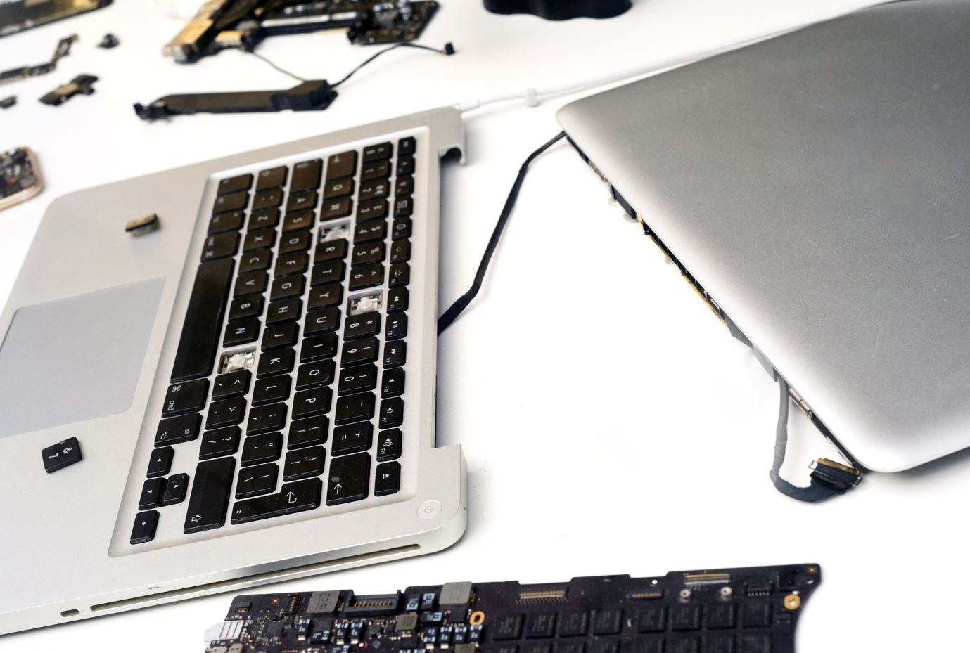 Read more about the article Best Laptop Repair